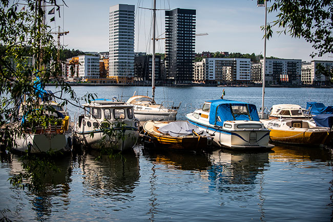 Vatten, b&aring;tar och S&ouml;dermalm. Hitta dr&ouml;mhemmet med m&auml;klare p&aring; Bjurfors S&ouml;dermalm.